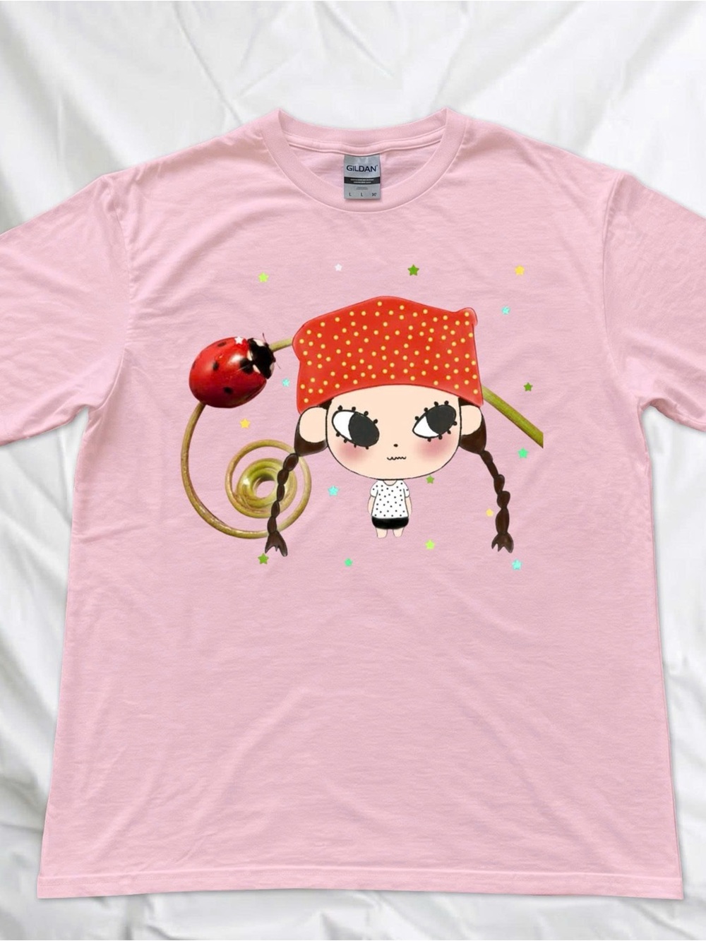 Nara with Ladybugs Star Design Gildan Lightpink Tshirt Women Gift